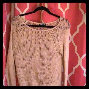 Sweater weather ☁️🌦